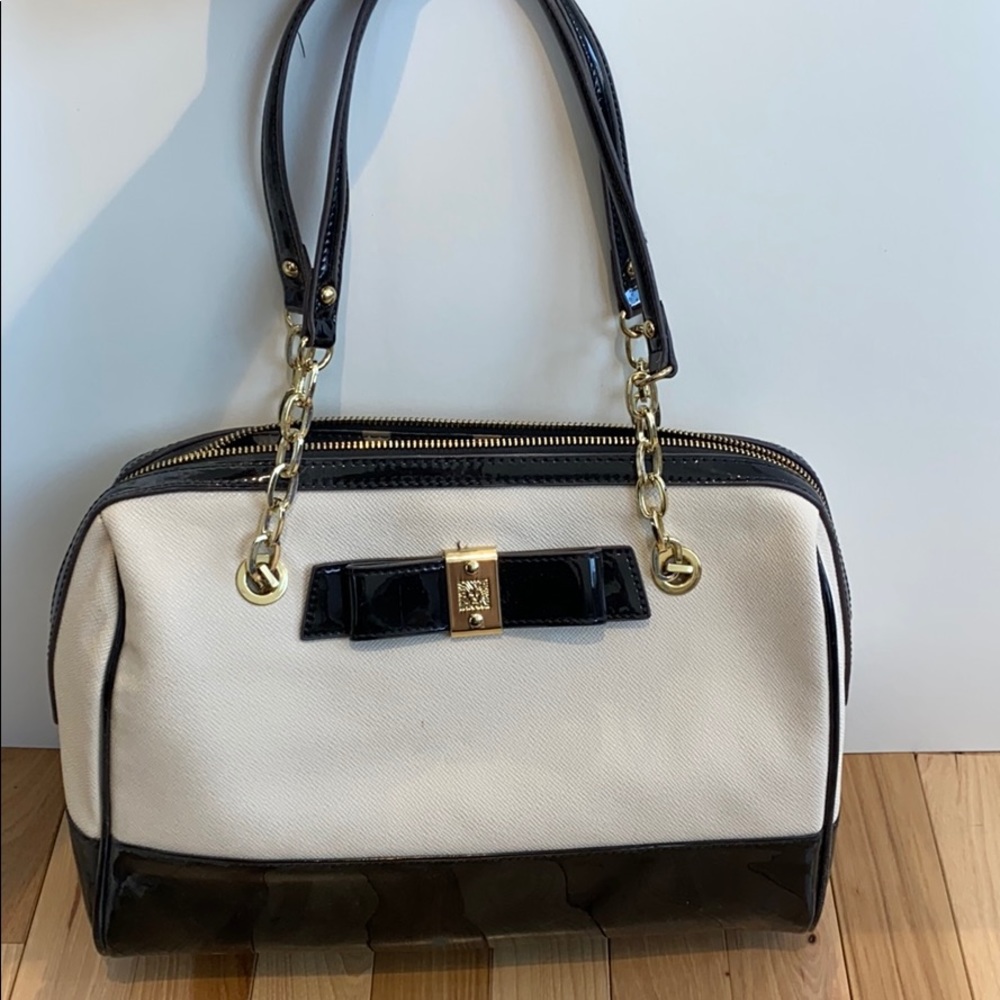 Large Anne Klein leather shoulder bag with bow
